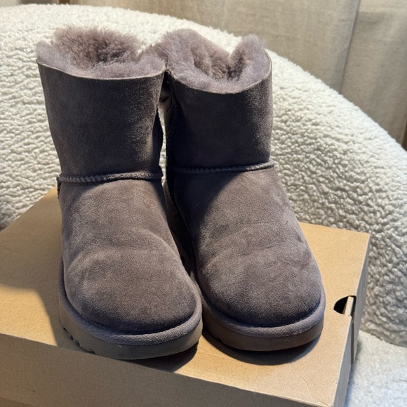 UGG Shoes - UGG Boots W Naveah | Size 7 | light purple